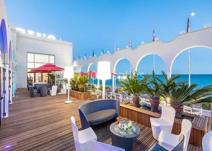 Casa Dolce مينتون