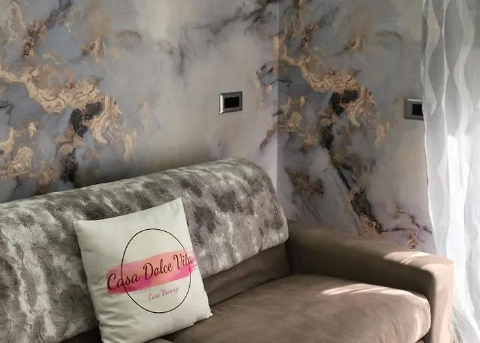 Casa Dolce شقة مينتون
