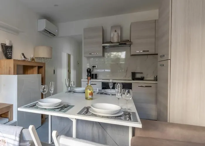 Casa Dolce مينتون